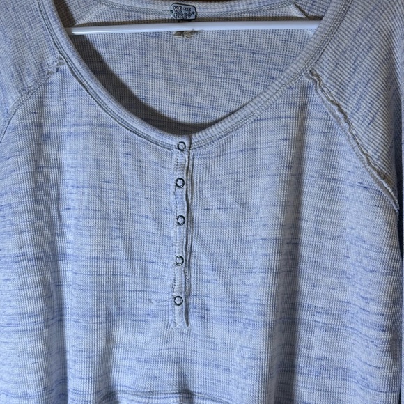 Free People We the Free Coastline Thermal Henley Peplum Tunic Top in a Gray/Blue - Picture 4 of 8